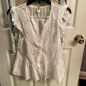 Old Navy button down short sleeve blouse inch waist white eyelet
